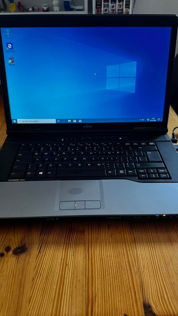 Fujitsu laptop Lifebook E752, accu slecht dus aan stroom, Computers en Software, Windows Laptops, Ophalen of Verzenden, Gebruikt