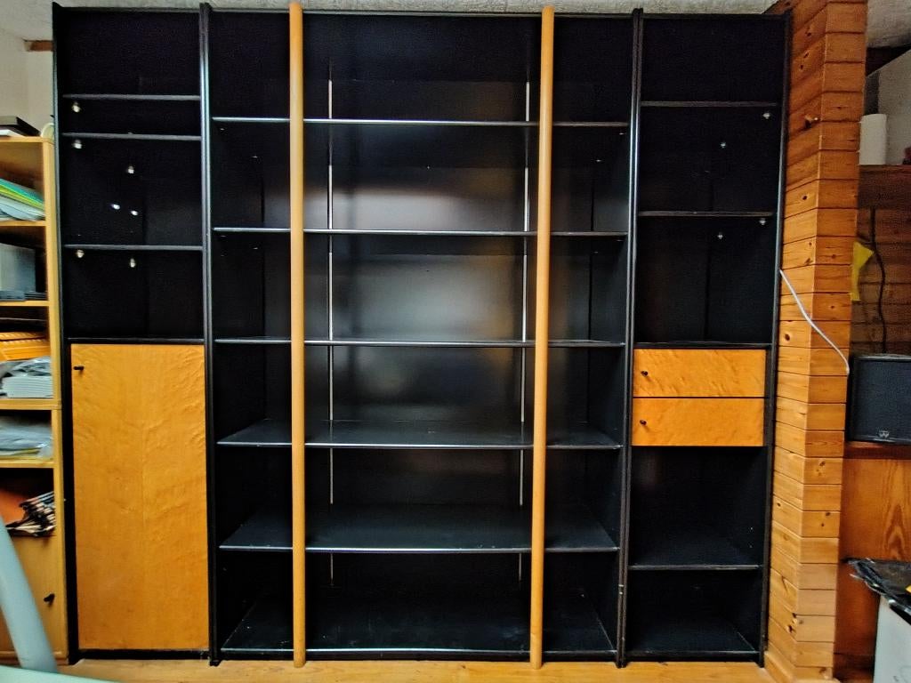 Boekenkasten Castelijn, Ophalen