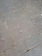 12m2 bestrating gratis. 5 jr oud, Tuin en Terras, Tegels en Klinkers, Ophalen, Beton, Klinkers