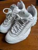 Fila Disruptor sport sneakers wit maat 38.5, Ophalen of Verzenden, Zo goed als nieuw, Wit, Sneakers of Gympen