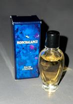 Parfum miniatuur  Nonchalance + doosje, Verzamelen, Parfumverzamelingen, Ophalen of Verzenden, Zo goed als nieuw, Miniatuur, Gevuld