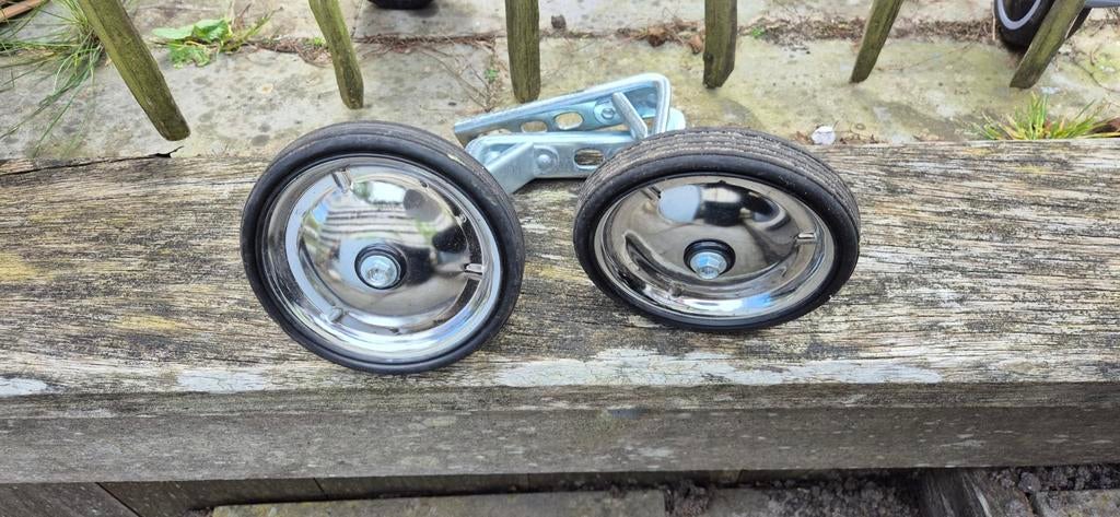 Zij wieltjes, Fietsen en Brommers, Fietsen | Kinderfietsjes, Ophalen of Verzenden, Zo goed als nieuw, Minder dan 16 inch, Zijwieltjes