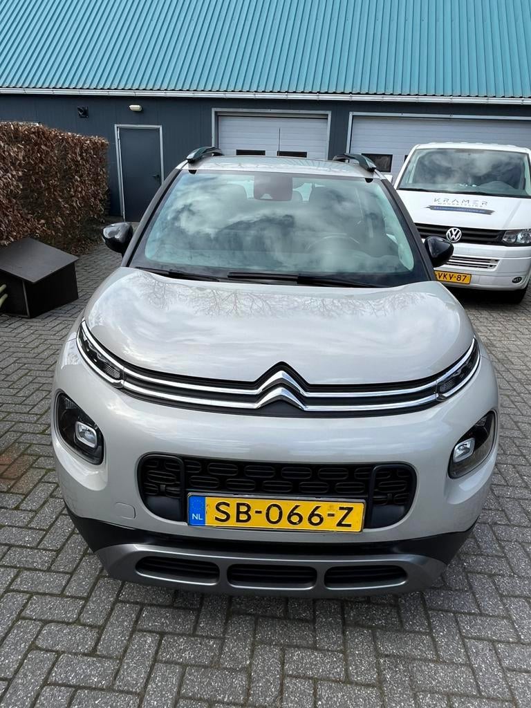 Citroën C3 Aircross 1.2 Puretech 110pk S&S 2018 Grijs, Auto's, Voorwielaandrijving, 840 kg, Zwart, 1199 cc
