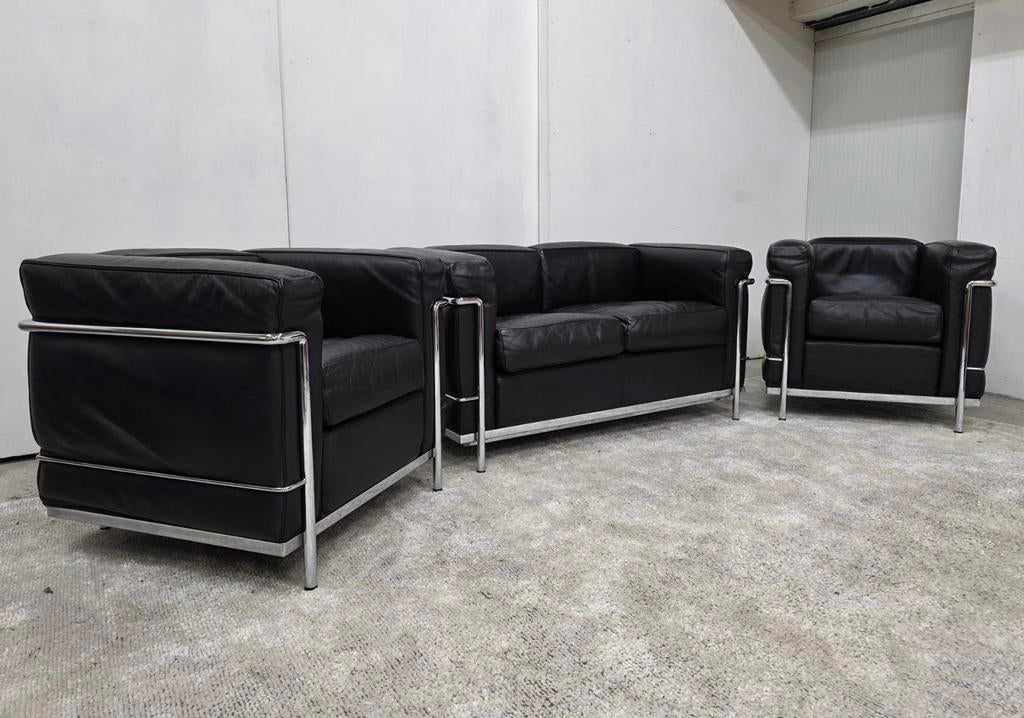 Cassina LC2 Grand Confort bank + 2 fauteuils Le Corbusier, Ophalen of Verzenden, Nieuw