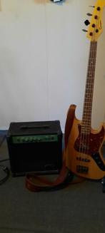 Basgitaar met basversterker, Muziek en Instrumenten, Ophalen, Gebruikt, Basgitaar, Minder dan 50 watt