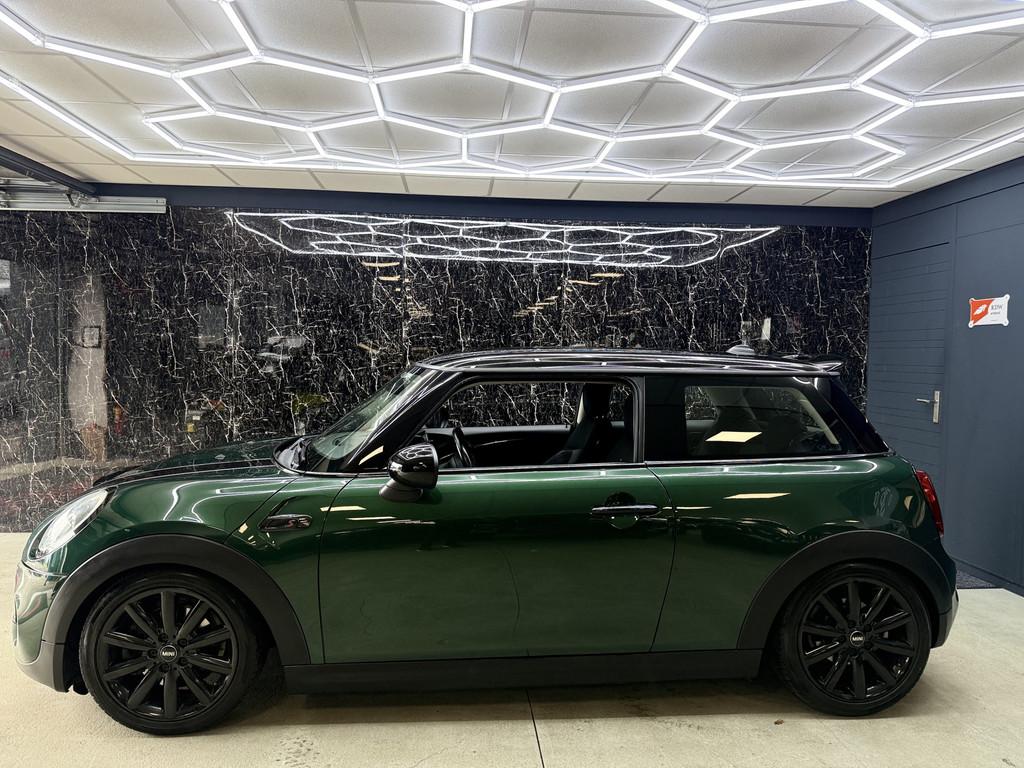 MINI Mini 2.0 Cooper S Chili Serious Business (bj 2015), 1998 cc, Gebruikt, 4 stoelen, Leder en Stof