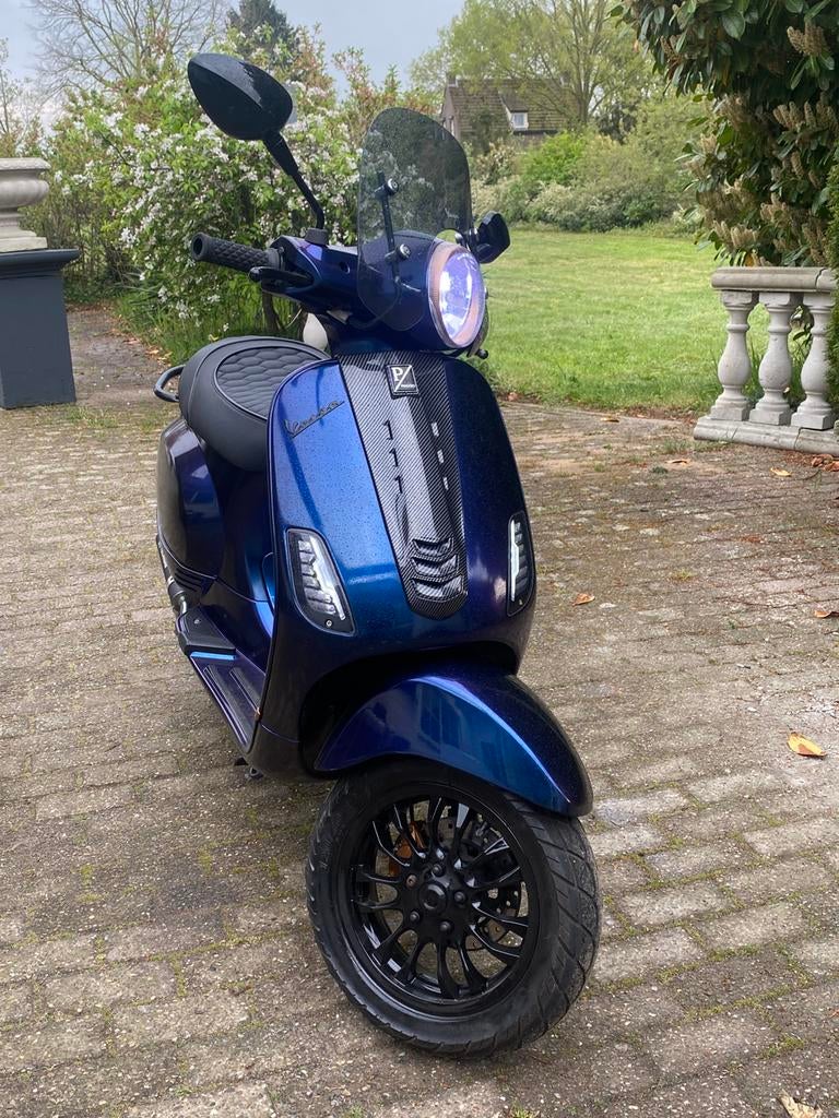 Custom Vespa lx 70 cc Malossi x Polini - Carbon - level 10, Ophalen, Maximaal 45 km/u, 70 cc, Zo goed als nieuw