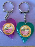 VINTAGE CROKETSKI SLEUTELHANGERS ROZE EN GROEN HARTJE, Verzenden