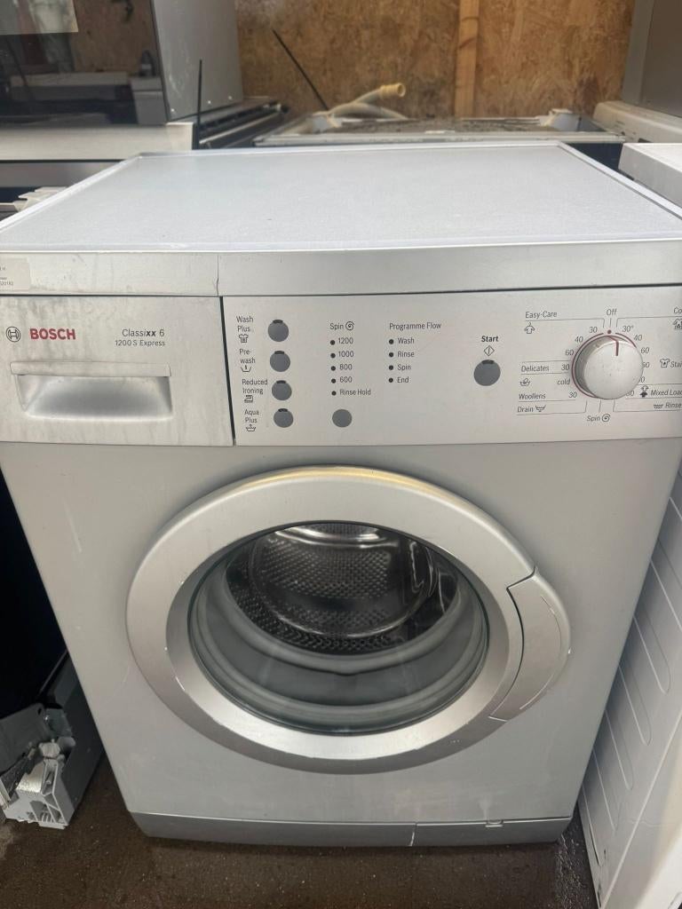 Bosch RVS wasmachine schoon garantie bezorging, 1200 tot 1600 toeren, 4 tot 6 kg, Ophalen of Verzenden, Zo goed als nieuw
