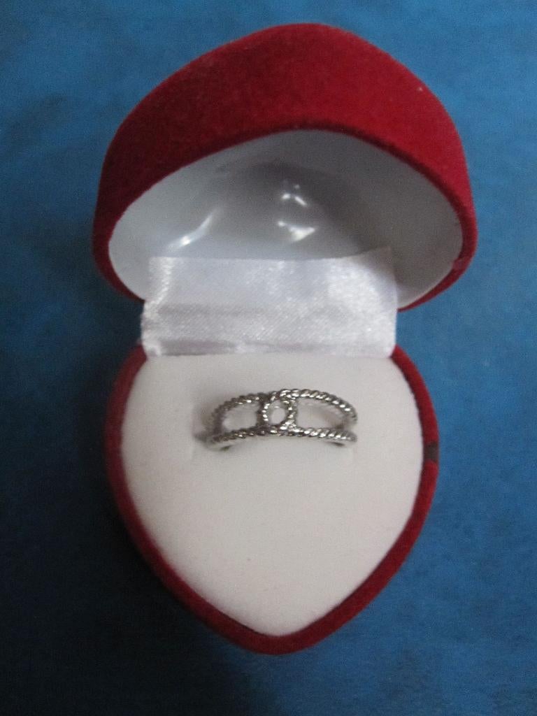 Ring - zilverkleurig - touw relief (NIEUW), Sieraden, Tassen en Uiterlijk, Ringen, IJzer of Staal, Nieuw, Ophalen of Verzenden