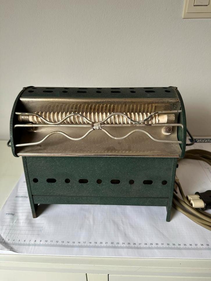 Vintage Elektrische Kachel 220V 1000W - AP 22, Huis en Inrichting, Kachels, Gebruikt, Vrijstaand, Overige soorten, Elektrisch