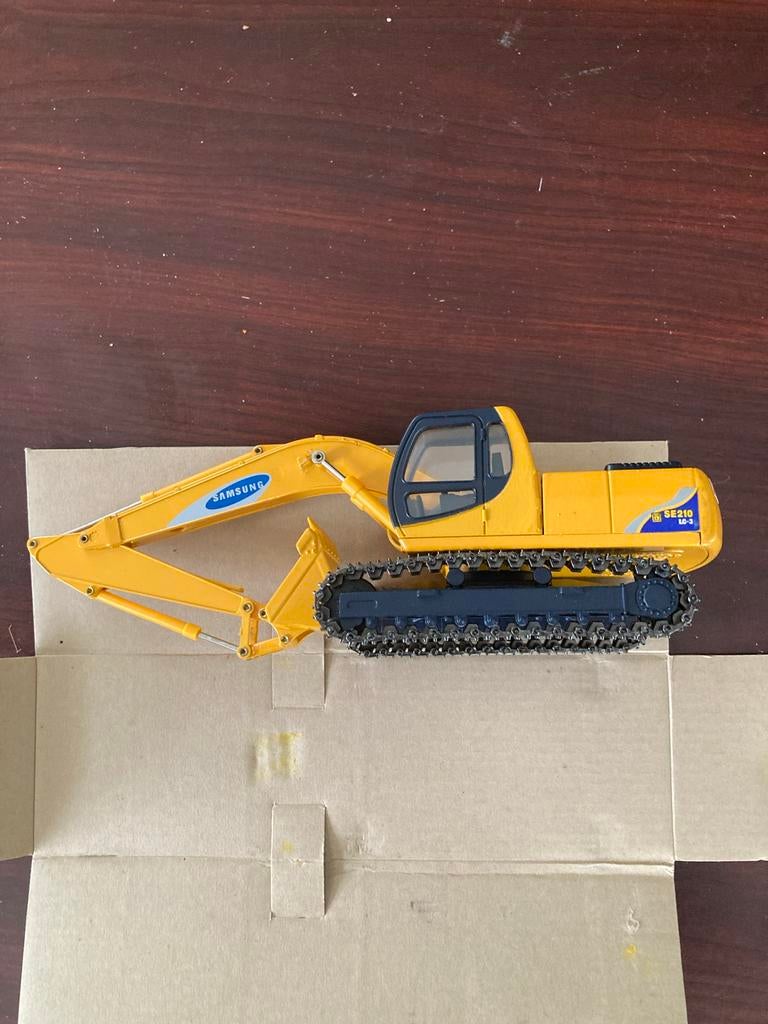 Volvo Samsung graafmachine SE210lc-3, schaal 1:40, Overige merken, 1:32 tot 1:50, Overige typen, Nieuw