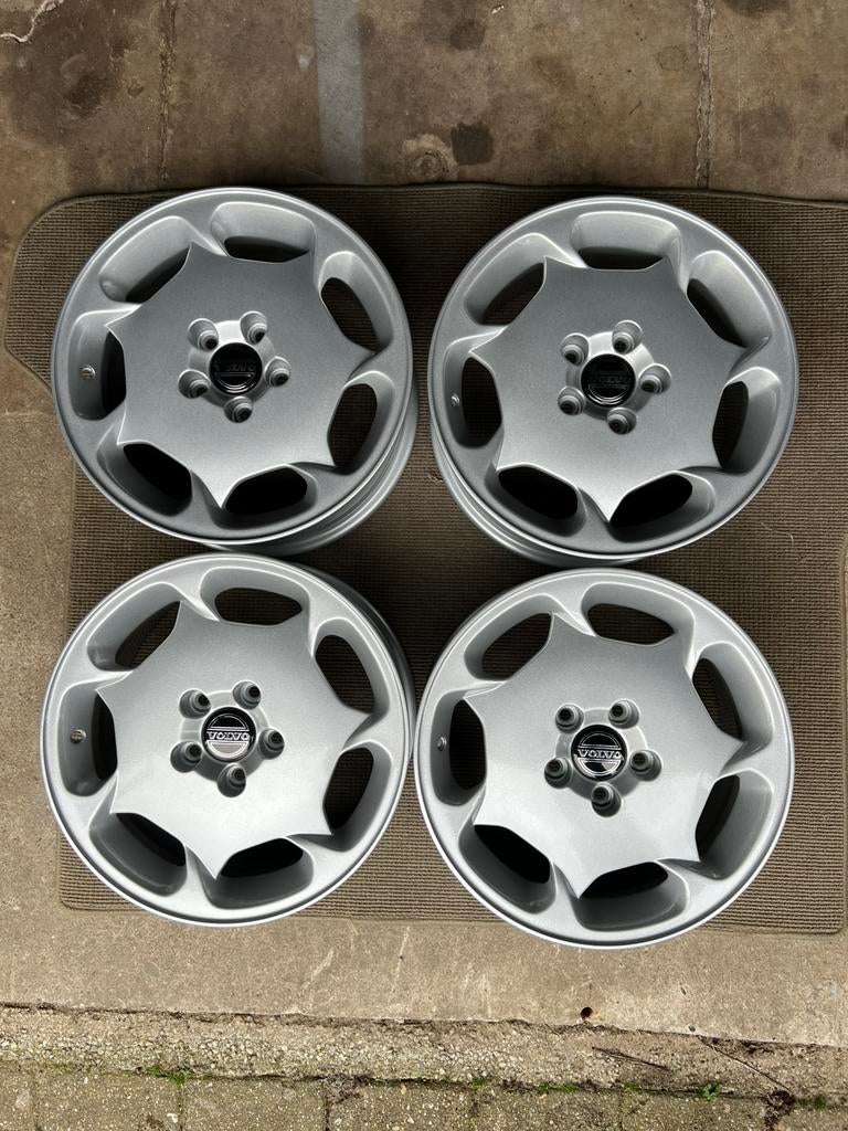 Volvo 16 inch Andromeda wielen, Ophalen