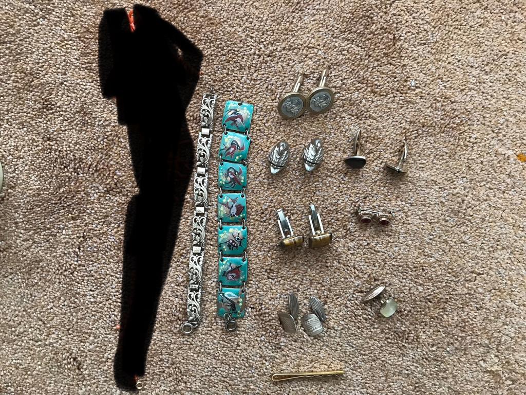 Diverse manchetknopen en armbandjes, Ophalen of Verzenden, Gebruikt, Overige materialen