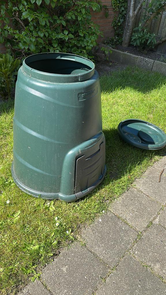 Klepje tbv Blackwall compostvat 220 ltr