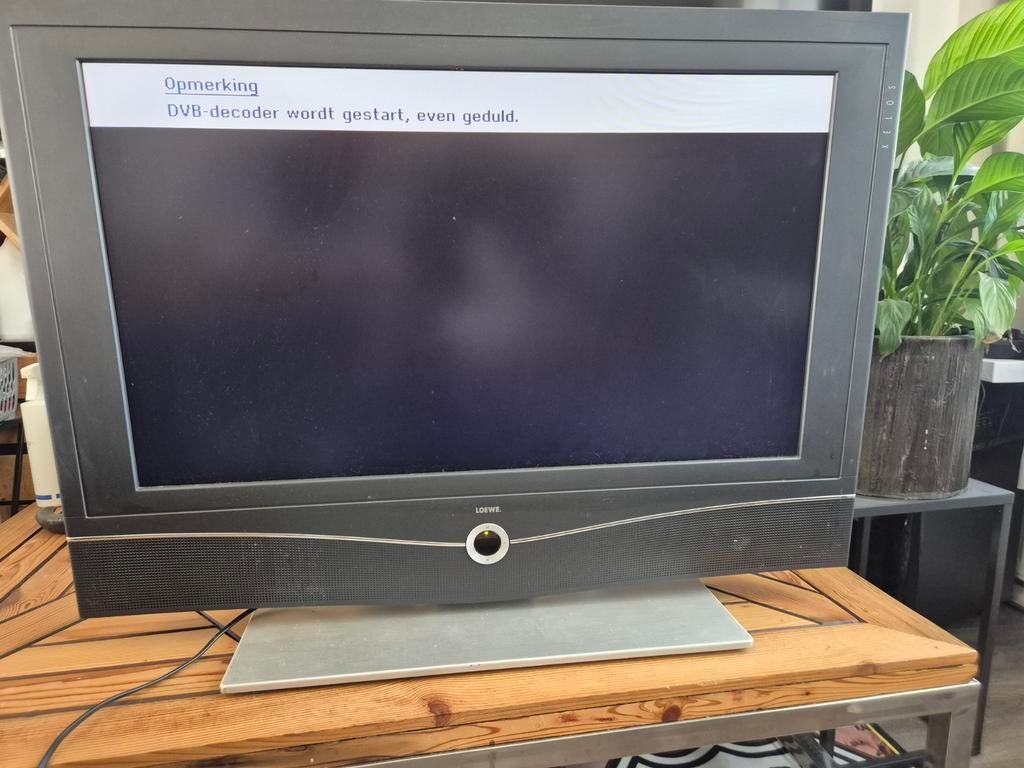 Loewe tv, Audio, Tv en Foto, Televisies, Ophalen of Verzenden, Gebruikt, 50 Hz, Overige merken