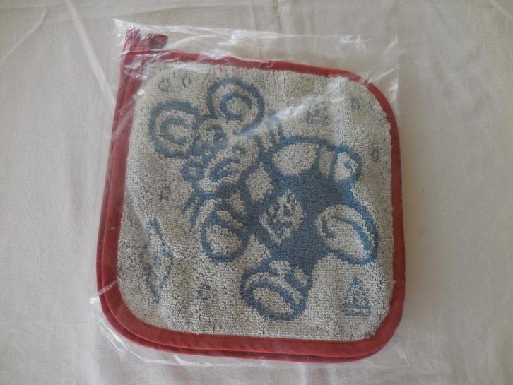 Twee Pannenlappen, Huis en Inrichting, Keuken | Textiel, Nieuw, Overige typen, Ophalen