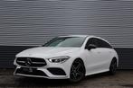 Mercedes-Benz CLA-klasse Shooting Brake 180 AMG | Sfeerverli, Auto's, Mercedes-Benz, 136 pk, Gebruikt, 4 cilinders, Wit