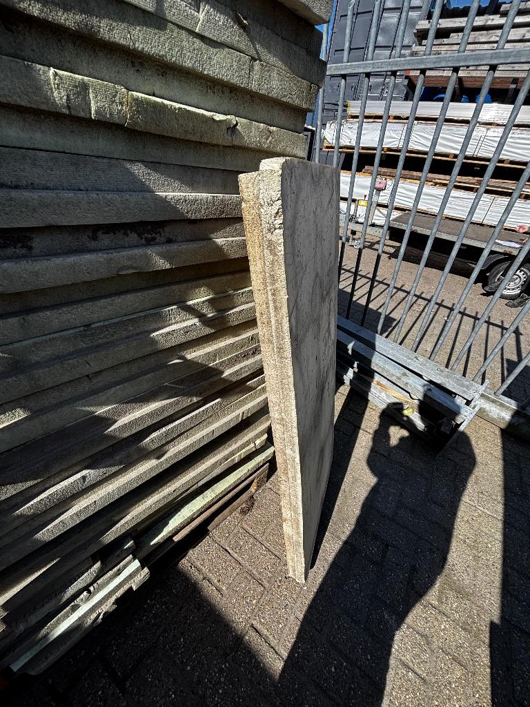 Roofmate, 120x 60 x 8cm. € 5,- p/stuk, Ophalen, Gebruikt, Overige materialen, 50 tot 100 mm