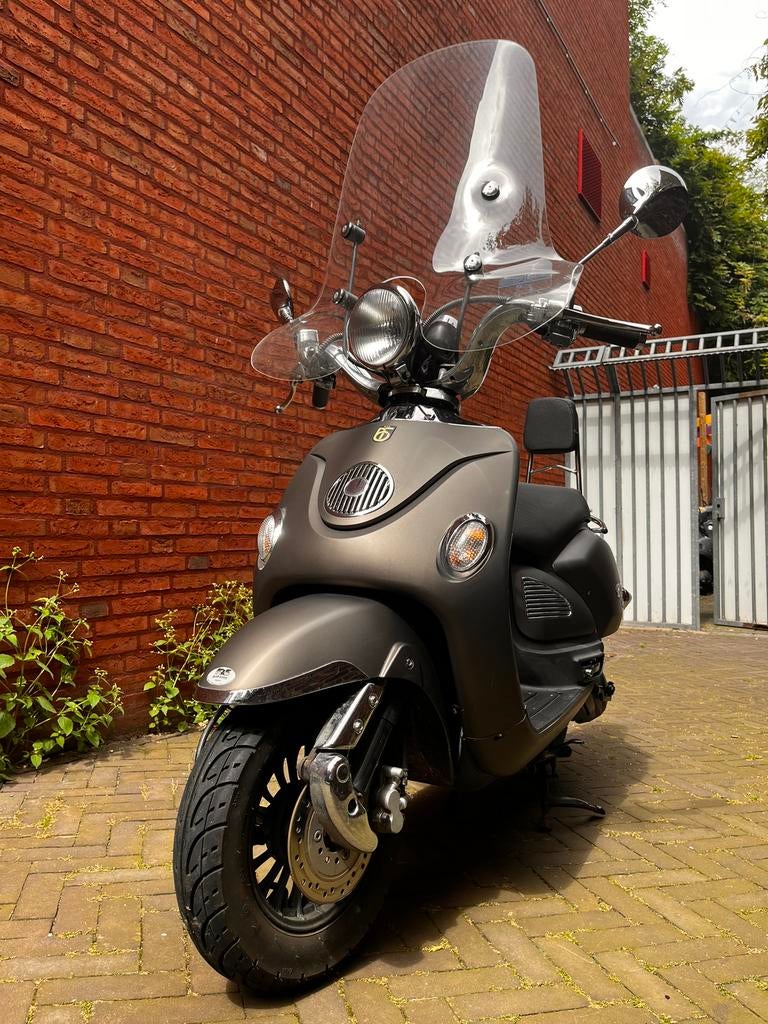 BTC Legend scooter, Gebruikt, Benzine, Ophalen, Overige merken