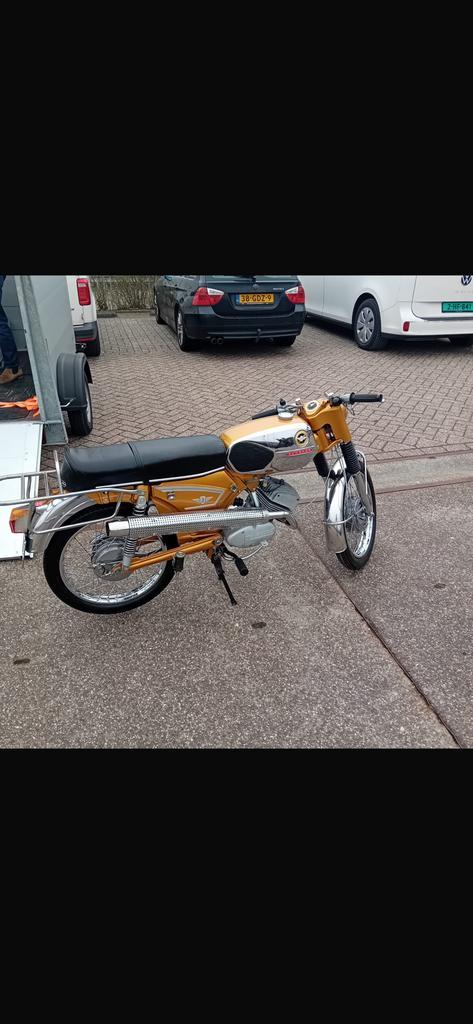 Te koop mooie goudhaan cross, Fietsen en Brommers, Brommers | Zundapp, Zo goed als nieuw, Overige modellen, Ophalen