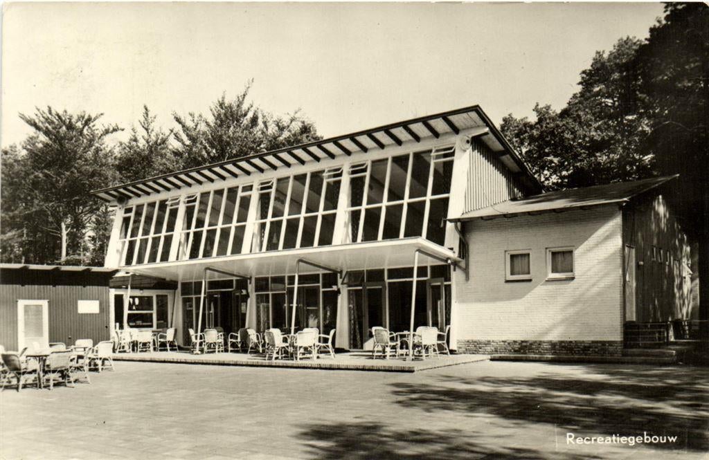 Recreatiegebouw - Vacantie-oord Beltgraven, Oldebroek - terr, Ophalen of Verzenden, Voor 1920, Gelopen, Gelderland