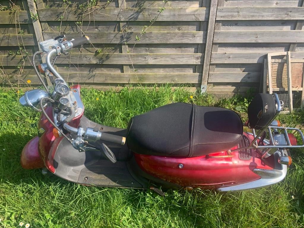 AGM Scooter Rood, Fietsen en Brommers, Ophalen, Gebruikt, Agm, Benzine