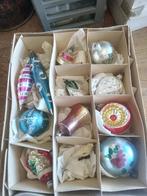 doos 45 bestaat uit 12 oude glazen kerstballen, Diversen, Kerst, Ophalen of Verzenden, Gebruikt