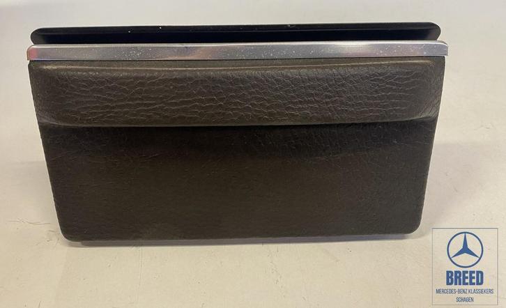 NOS asbak bruin voor Mercedes-Benz W114 W115 /8, Auto-onderdelen, Interieur en Bekleding, Mercedes-Benz, Nieuw, Ophalen of Verzenden