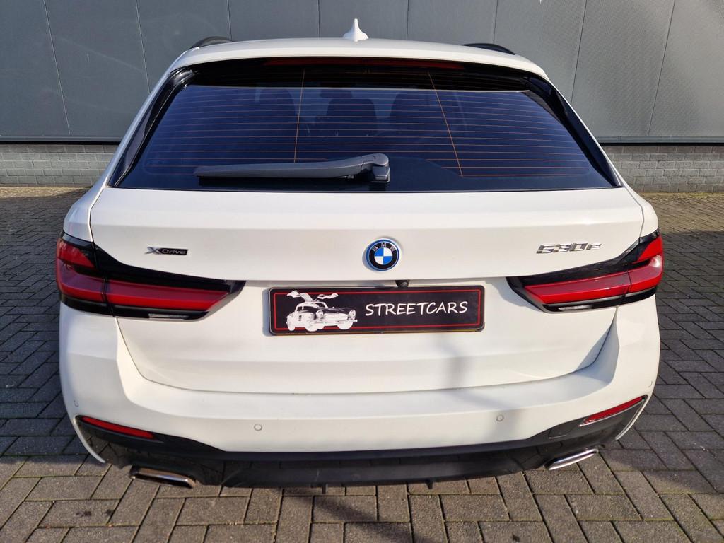 BMW 5-serie Touring 530e xDrive M Sport /Led /Adap Cruise, 1935 kg, Gebruikt, Euro 6, 4 cilinders