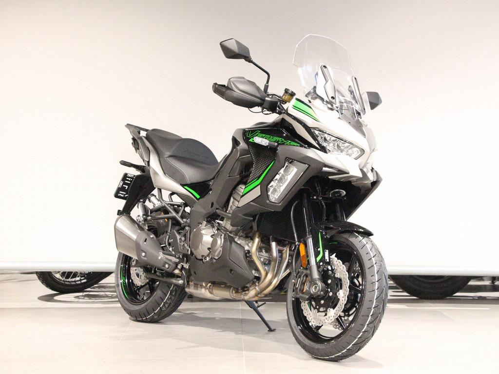 Kawasaki VERSYS 1000 SE (bj 2024), Motoren, Motoren | Kawasaki, Bedrijf, Info@kawasaki.nl, Meer dan 35 kW, Toermotor