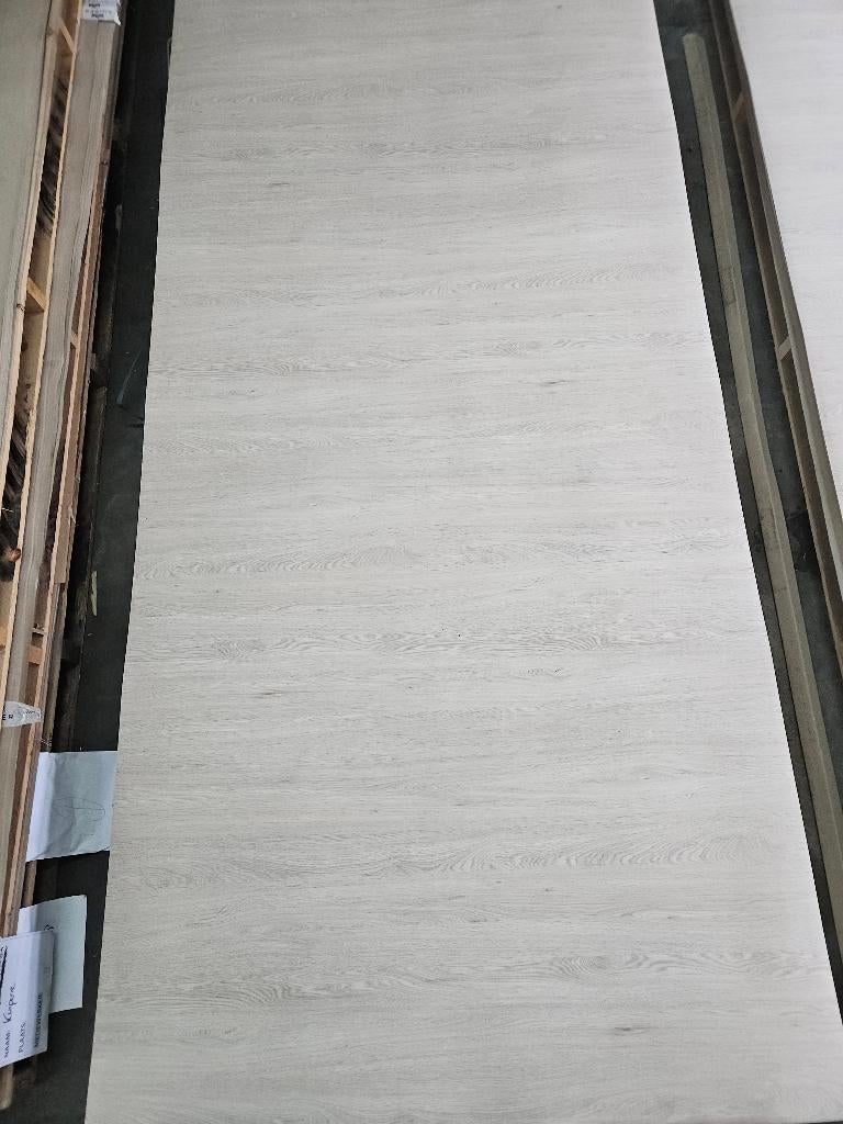 Resopal HPL fineer platen 4023 EM licht eiken 305x132cm 430, Doe-het-zelf en Verbouw, Platen en Panelen, Gebruikt, HPL, Ophalen