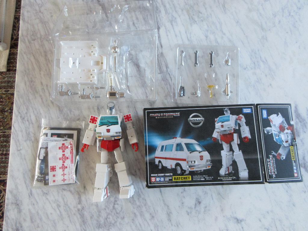 Takara Transformers Masterpiece MP-30 Ratchet, G1, Ophalen of Verzenden, Zo goed als nieuw, Autobots