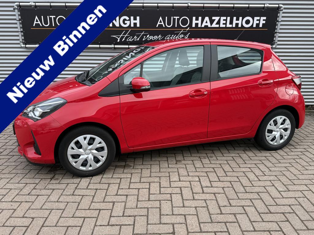 Toyota Yaris 1.0 VVT-i Active met slechts 27.105km! | Blueto, Stof, Euro 6, 730 kg, Bedrijf