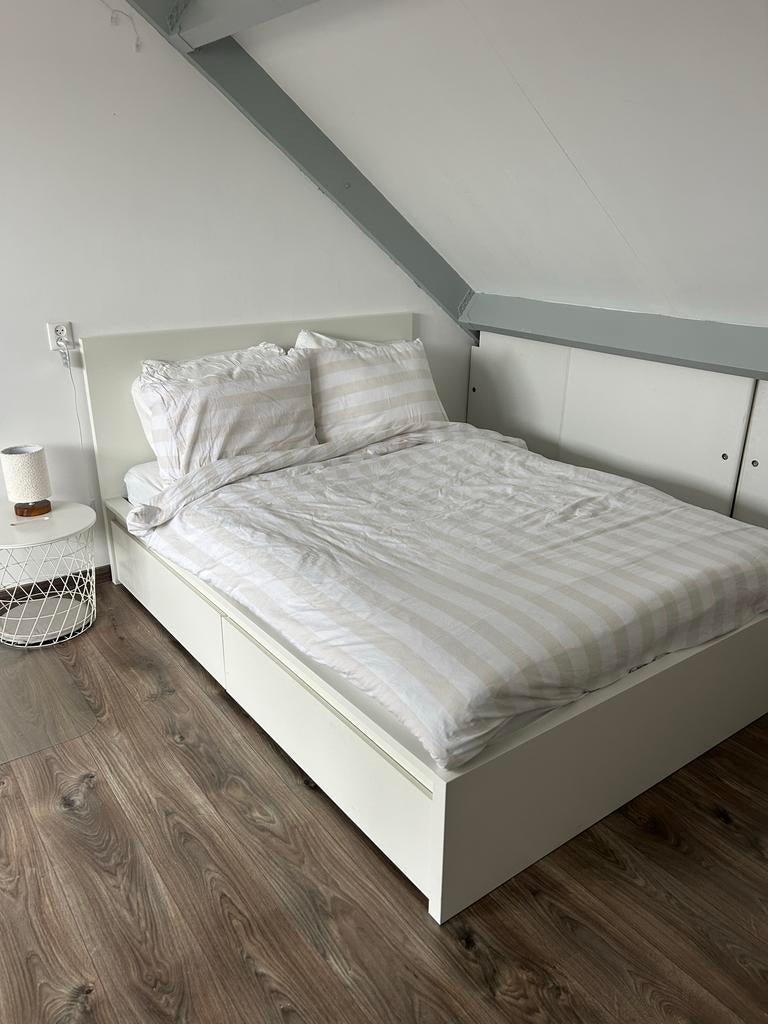 IKEA Bed Malm 140x200 met 4 lades, Ophalen, Wit, Tweepersoons, 140 cm