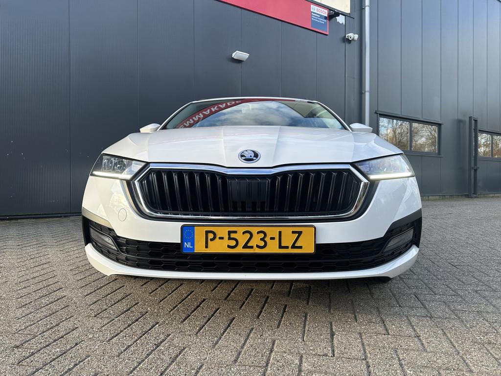 Skoda Octavia Combi 1.0 TSI Ambition (bj 2022), 12 maanden, Stof, Gebruikt, Euro 6