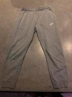 Nike joggingbroek grijs maat M, Ophalen of Verzenden, Gedragen, Maat 48/50 (M), Grijs