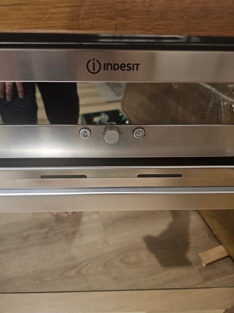 Indesit oven, Ophalen of Verzenden, Gebruikt, 45 tot 60 cm