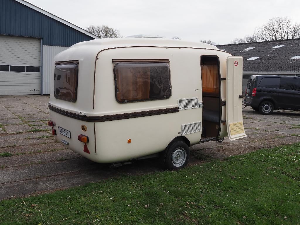 Lander Grazielle 340 Bora, Standaardzit, Koelkast, Tot 4 meter, Tot en met 3