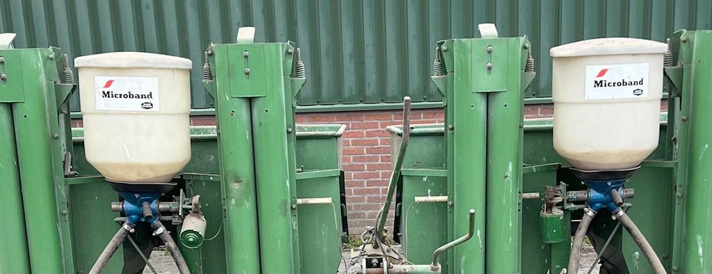 Granulaatstrooier Hassia aardappelplanter /pootmachine, Ophalen, Akkerbouw, Aardappeltechniek