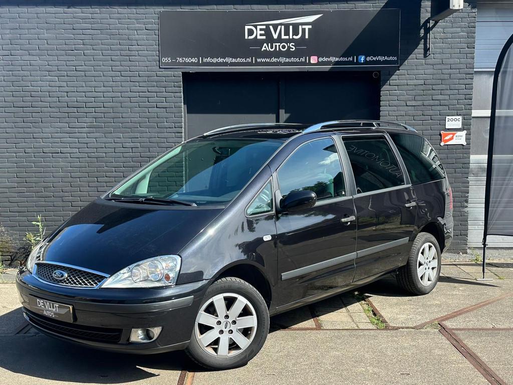 Ford Galaxy 2.8-24V V6 204PK Futura | Automaat | Navi | Trek, Auto's, Stof, Gebruikt, Zwart, Origineel Nederlands
