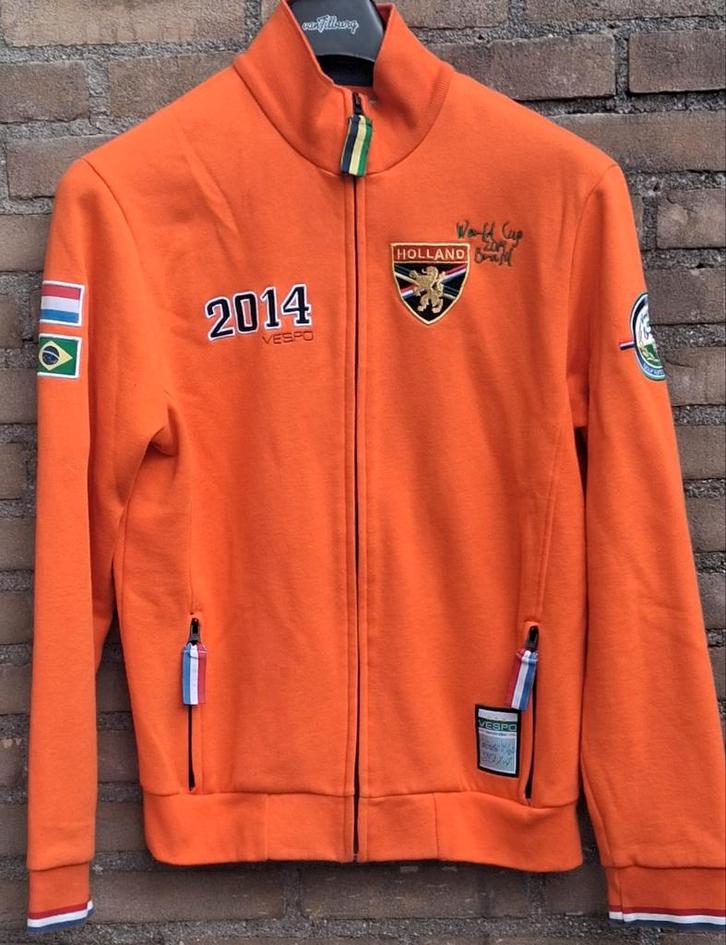 World Cup 2014. Trainingsjack. Limited edition. Maat M., Verzamelen, Sportartikelen en Voetbal, Zo goed als nieuw, Overige typen