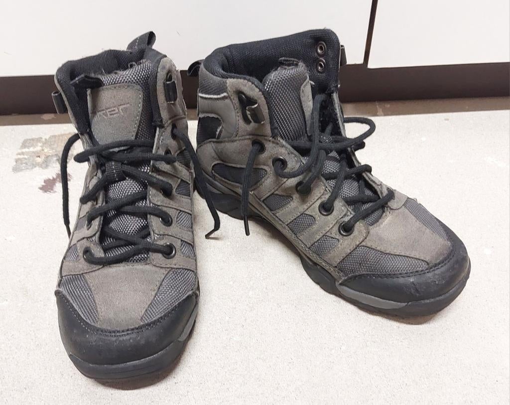 Wandelschoenen van Hiker, maat 34, Ophalen, Gebruikt, Sportschoenen, Hiker