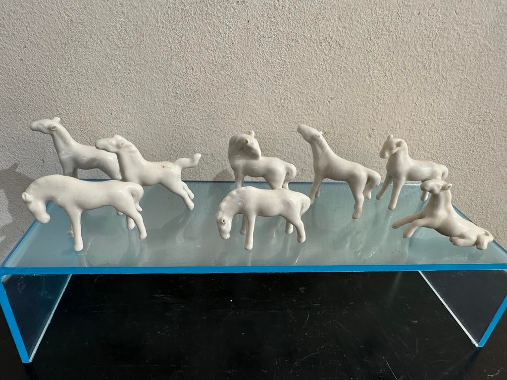 Chinees porselein miniatuur Paard beeldjes, Verzamelen, Beelden en Beeldjes, Ophalen of Verzenden, Gebruikt, Dier
