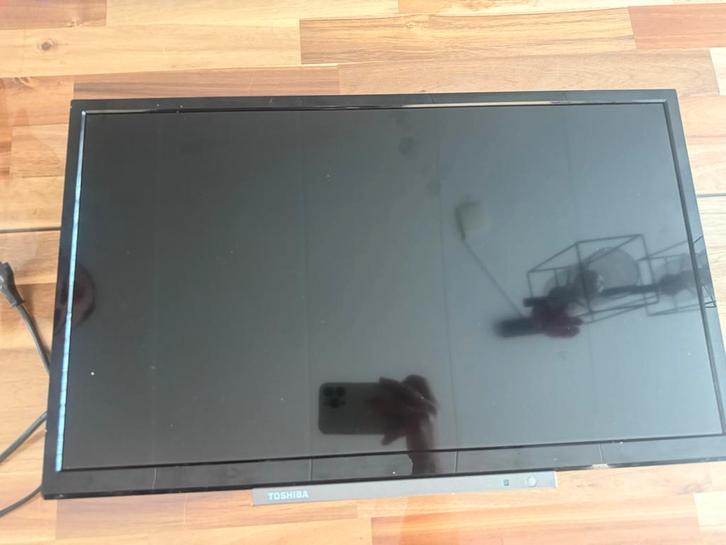 Goed werkende TOSHIBA TV - Ideaal voor slaapkamer/keuken, Audio, Tv en Foto, Televisies, Gebruikt, LCD, 40 tot 60 cm, HD Ready (720p)