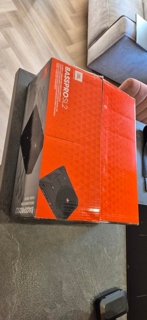 JBL Basspro SL2 subwoofer onder stoel, Auto diversen, Autospeakers, Ophalen of Verzenden, Nieuw
