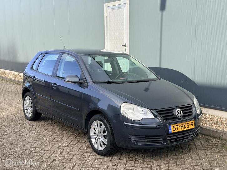 Volkswagen Polo 1.6-16V Comfortline NAP/APK/CRUISE/AIRCO, Auto's, Volkswagen, Bedrijf, Te koop, Polo, ABS, Airbags, Airconditioning