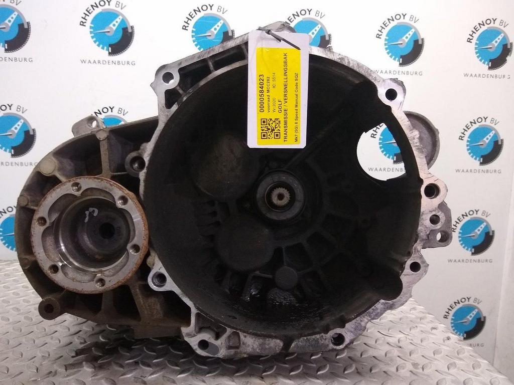 VOLKSWAGEN GOLF TRANSMISSIE / VERSNELLINGSBAK 2020, Ophalen of Verzenden, Gebruikt, Stiba lid