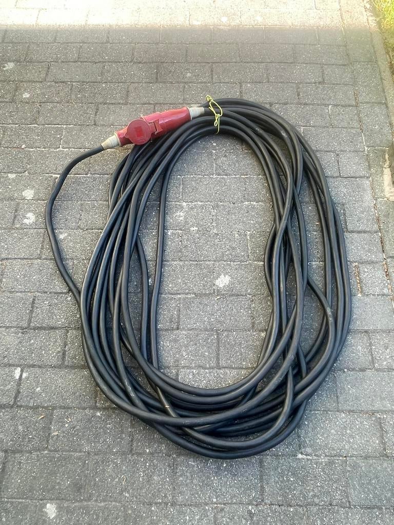Krachtstroom Kabel 25m 32amp., Doe-het-zelf en Verbouw, Elektra en Kabels, Ophalen, Gebruikt, Kabel of Snoer