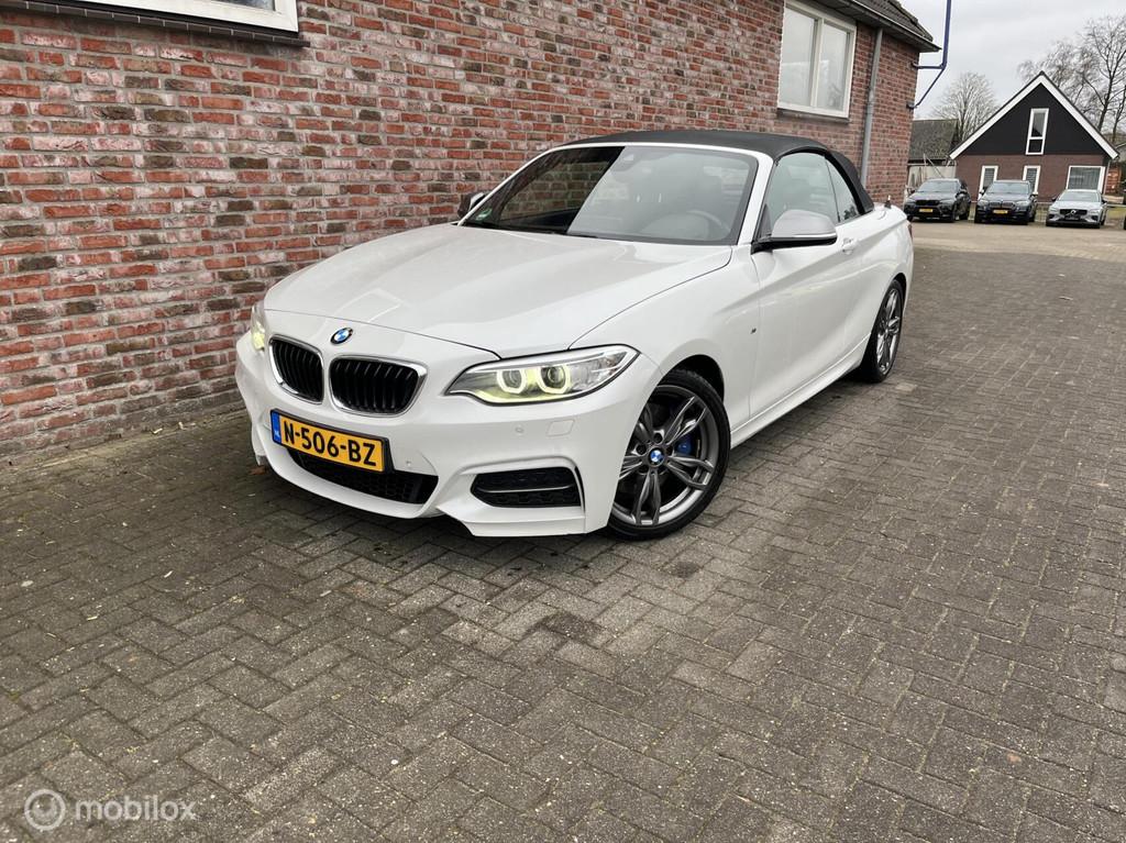 BMW 2-serie Cabrio M235i High Executive, Achterwielaandrijving, Gebruikt, Euro 6, 1595 kg